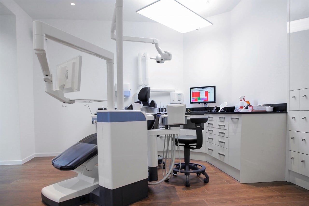 Centre dentaire : qu'est-ce qu'un implant dentaire ?